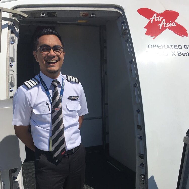 Dari awan biru turun ke ‘dapur’, kapten AirAsia terima cabaran baharu