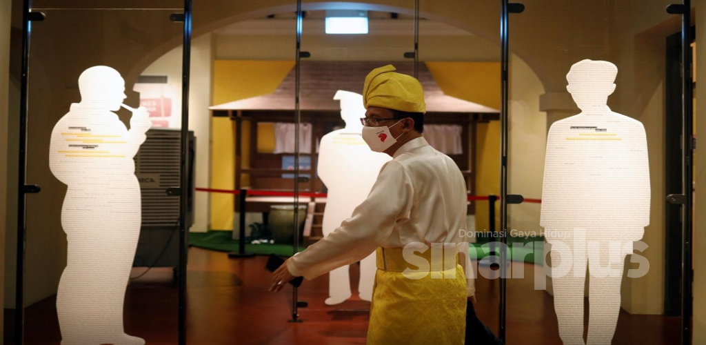 Kerabat Sultan Singapura hanya ada gelaran, bekerja sebagai tukang cuci dan pemandu teksi