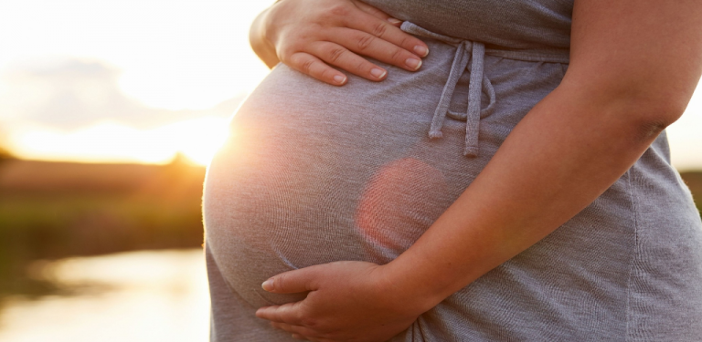 Kencing kotor pada wanita hamil bahaya! Ketahui punca, cara rawat yang betul