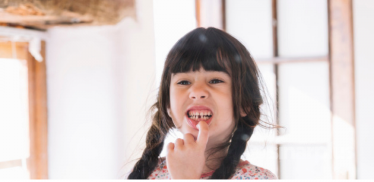 Usah pandang remeh, 11 risiko menanti jika abai jaga gigi susu anak kecil