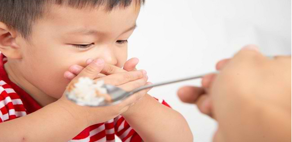 Anak susah makan? 5 cara berkesan teknik pujuk si kecil