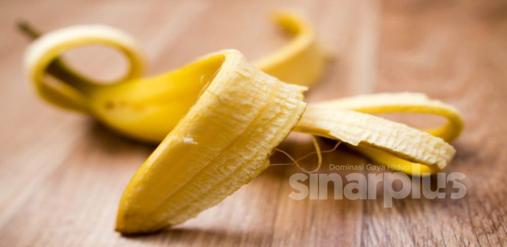 Jangan buang kulit pisang, terdapat pelbagai kegunaan lain termasuk hilangkan jerawat!