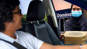 Tunggu saja dalam kereta, pesanan piza sampai depan mata hanya dengan Domino’s Pizza Pandu Ambil