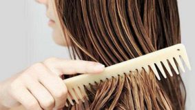 Sikat cara betul untuk kuatkan rambut