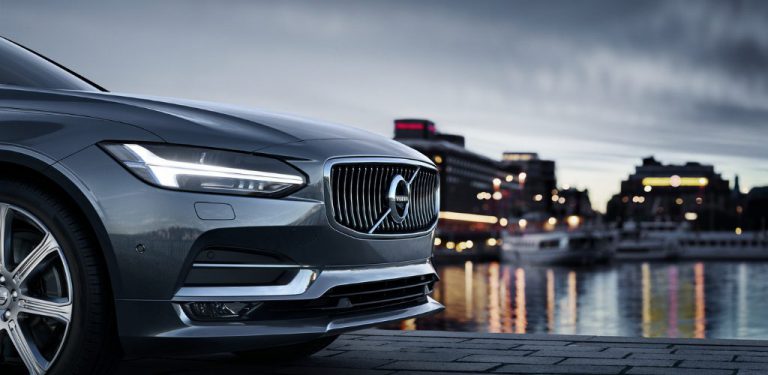 Tawaran luar biasa menanti pembeli varian Volvo sedan terbaharu