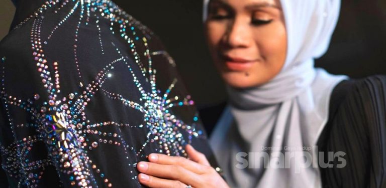 Selendang premium berharga ribuan ringgit memikat hati hijabi moden
