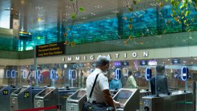 'Laluan perjalanan yang divaksin’ Lapangan Terbang Changi dan KLIA akan dilancar