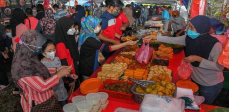 Pengguna rasa teraniaya, rangka ayam goreng bazar Ramadan lengkap perut, hempedal tidak dicuci