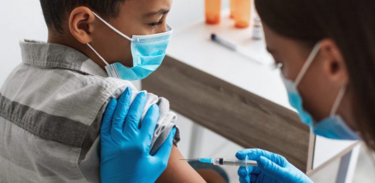 Rebut peluang! Dos 1 vaksin kanak-kanak PICKids berakhir 15 Mei ini