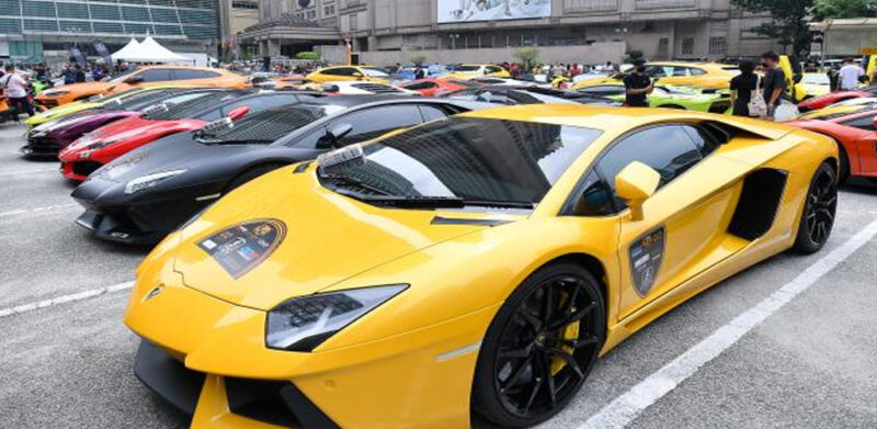 Cipta sejarah! 112 pemilik Lamborghini Malaysia berhimpun, 5 fakta berkaitan